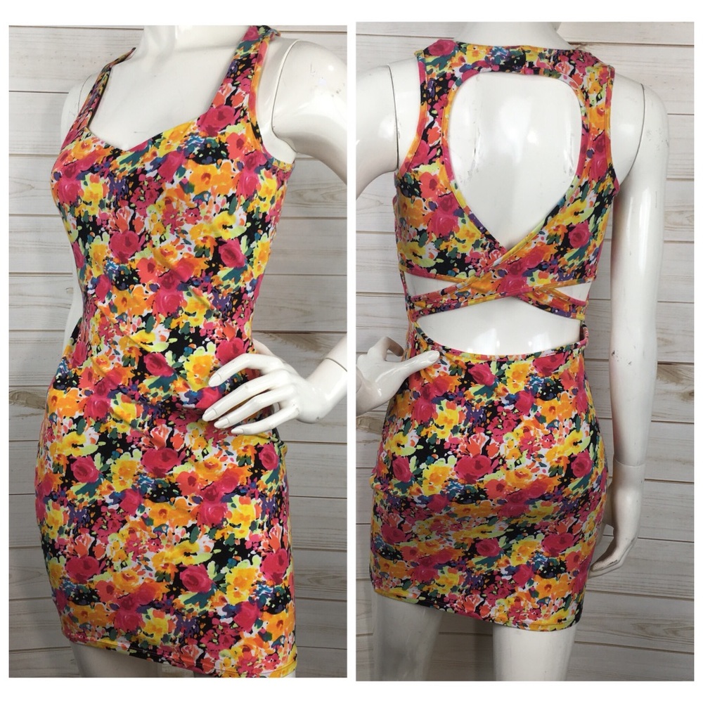 Material Girl Floral Heart Cutout Dress M